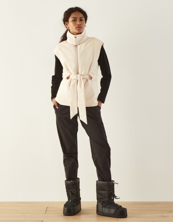 City Summits Vest - Image 3