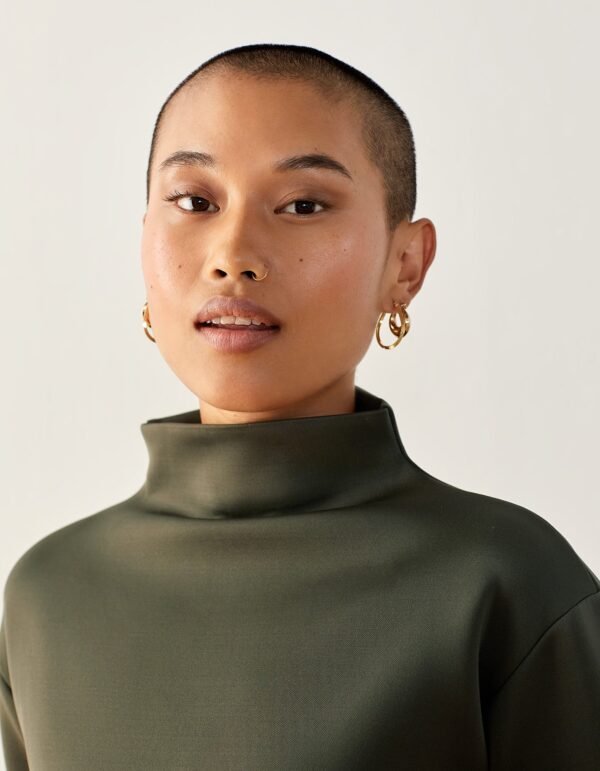 Like A Boss Pullover - Image 5